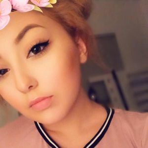 Meet your Posher, Madelyn